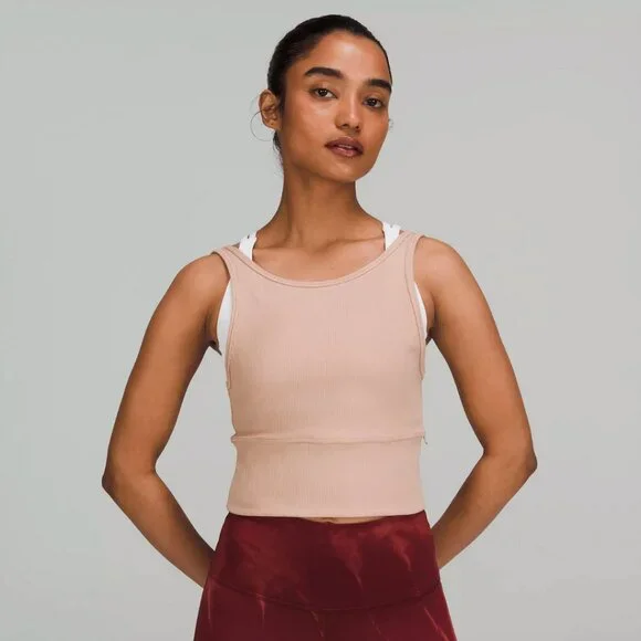 Lululemon Ribbed Workout Top - Picture 4 of 4